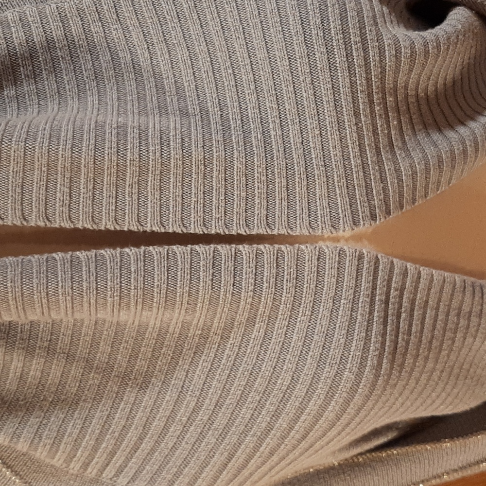 H&M Sparkly Gold and Blue Shrug (M/L) - Picture 2 of 12